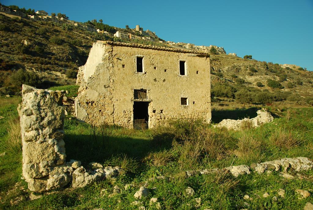 Experience Il Paesino Ξενοδοχείο Licodia Eubea Εξωτερικό φωτογραφία